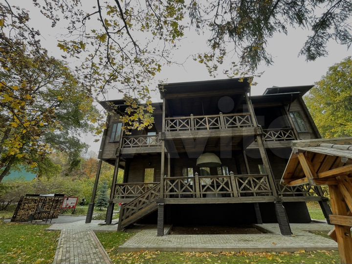 Коттедж 350 м² на участке 5,82 га