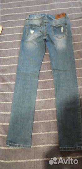 Джинсы