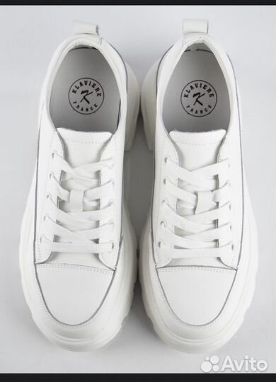 Кроссовки женские 39,5