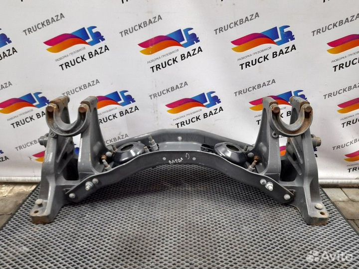 Траверса рамы передняя поперечная