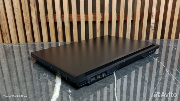 Игровой ноутбук MSI Katana GF76 на RTX и I5-11400H