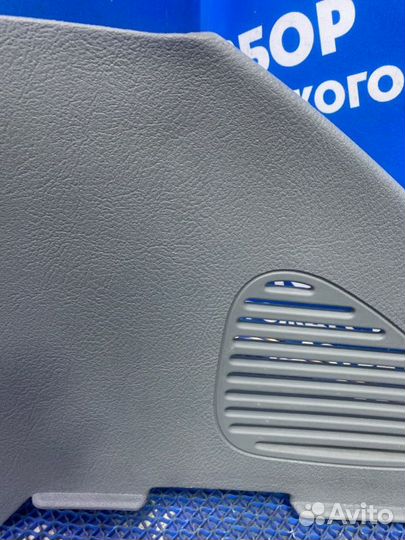 Обшивка задней стойки Renault Symbol седан 2008