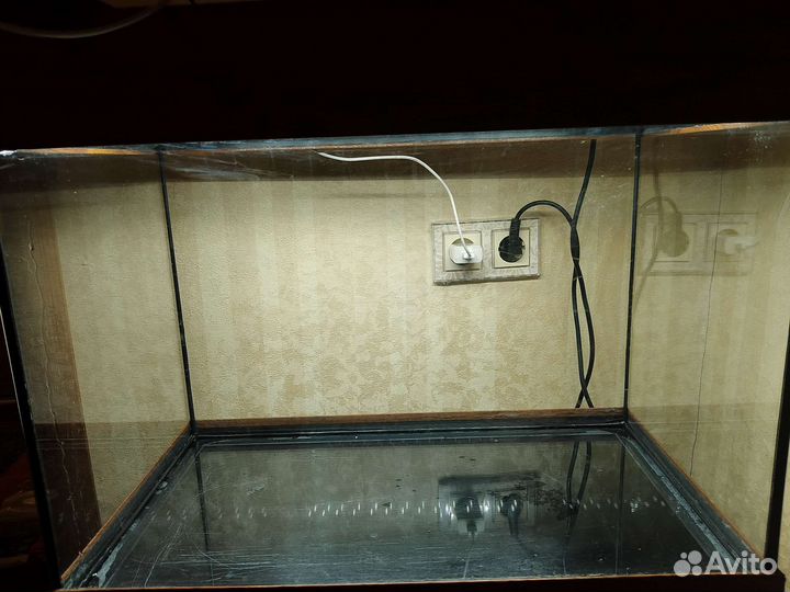 Аквариум 60 литров, светильник, внешний фильтр