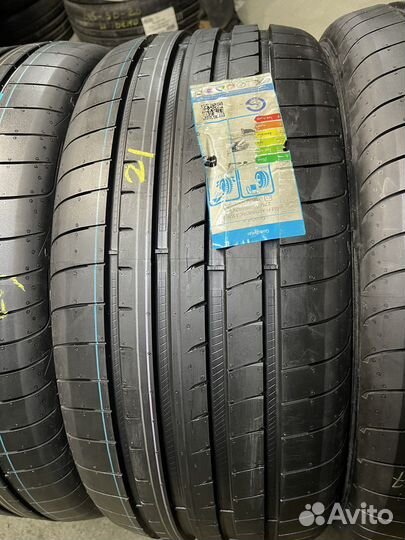 Goodyear Eagle F1 Asymmetric 3 275/40 R22 107Y