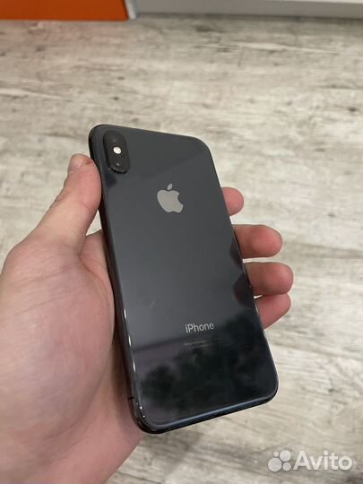 iPhone Xs, 64 ГБ