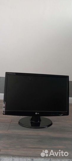 Монитор lg flatron w2243s