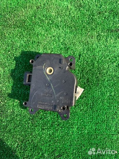 Сервопривод заслонок печки Toyota Camry 50 2arfxe