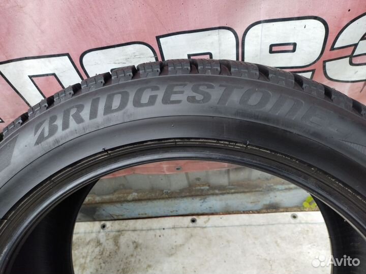 Bridgestone Blizzak Spike-02 245/50 R20