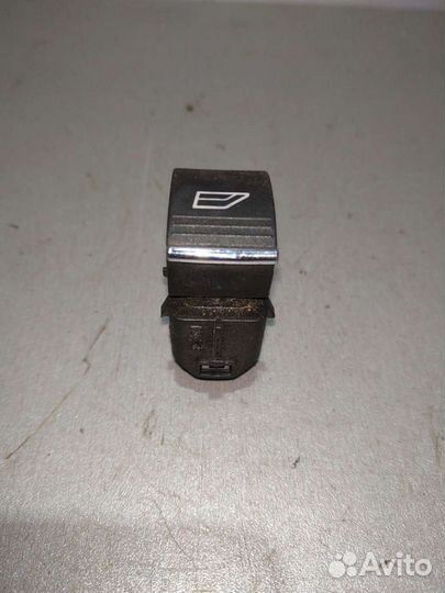 Кнопка 1861098 Форд Фокус 3 Фиеста 6 Куга 2