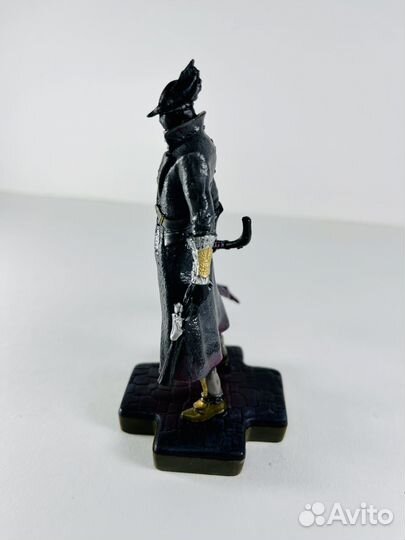 Фигурка охотник: Bloodborne (Блудборн) 11см
