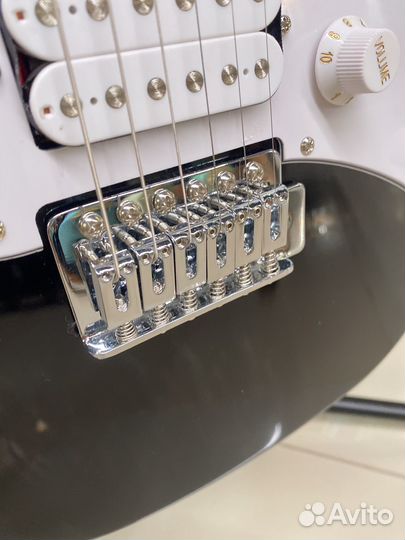 Cort G200 Электрогитара