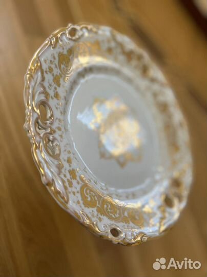 Тортница на ножке кпм