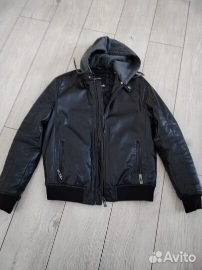 Куртка мужская с капюшоном