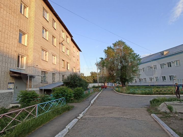3-к. квартира, 61 м², 1/4 эт.