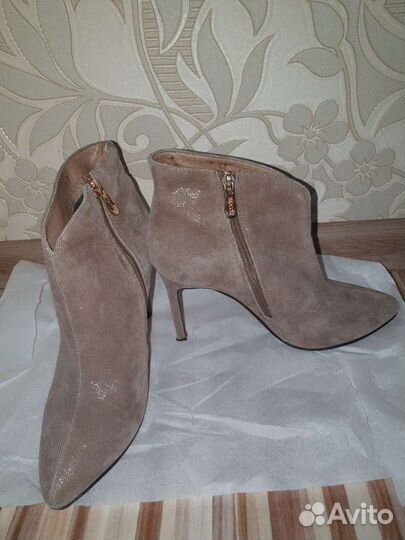 Бежевые элегантные ботильоны, 38 размер