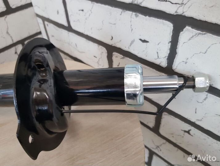 Автомобильный амортизатор хендай газ. прав. оригин