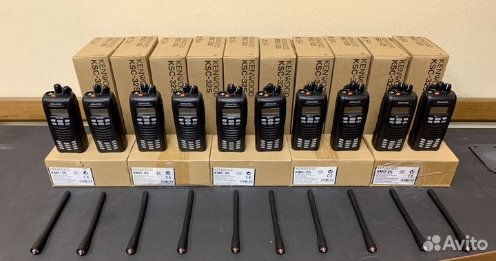 Радиостанции Kenwood NX-200 для связи отделения