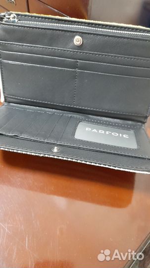 Женское портмоне, кошелек