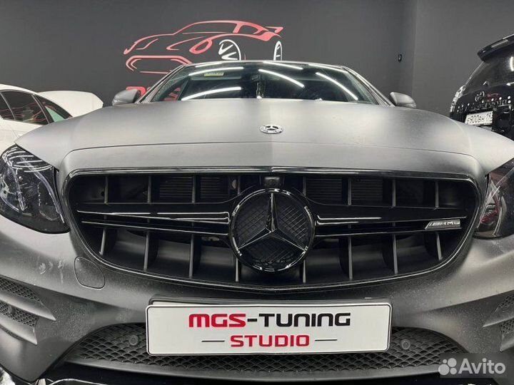 Решетка E63s black Mercedes E-class W213 дорест