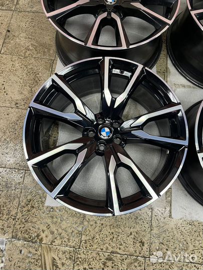 Оригинальные диски 755m BMW X7 G07 R22 разноширок