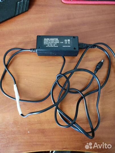 Блок питания для ноутбука