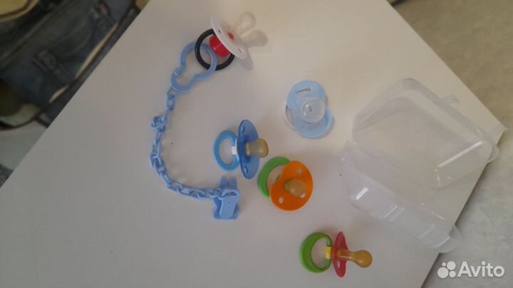 Игрушки,погремушки от 0 до 8 мес