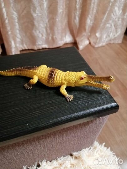 Динозаврики и дракон