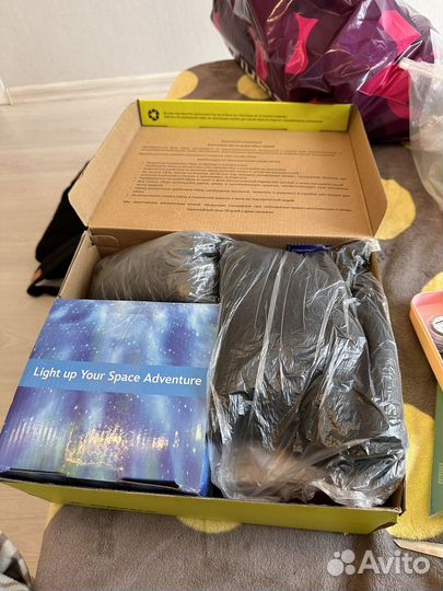 Продам коробку с вещами