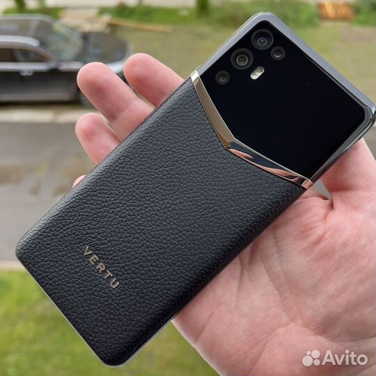 Vertu iVertu 5G Jade Black Calf, 12/512 ГБ