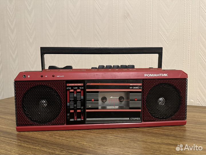 Кассетный магнитофон Романтик М-309С-1