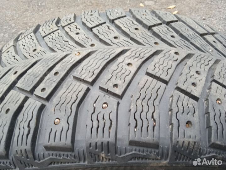 Michelin X-Ice North 4 235/45 R18 98T