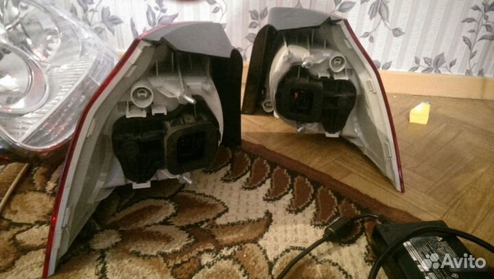 Фонарь правый левый Golf V 5 2006-2011