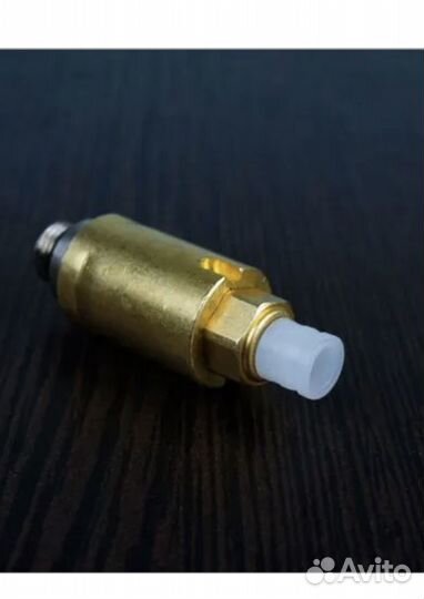 Клапан пневмобаллона Volkswagen Touareg нов