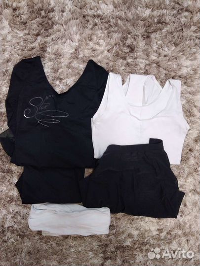 Купальник, лосины, юбка