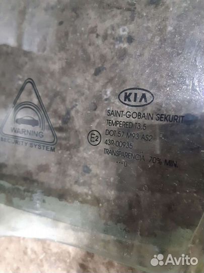 Kia Ceed ED стекло