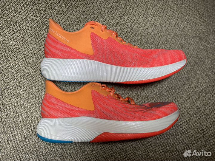 Кроссовки New balance fuelcell tc новые 36.5 р