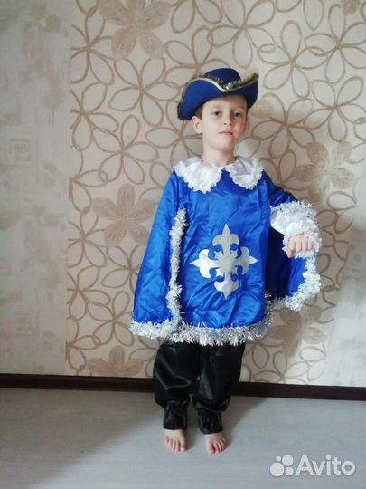 Костюм мушкетёра