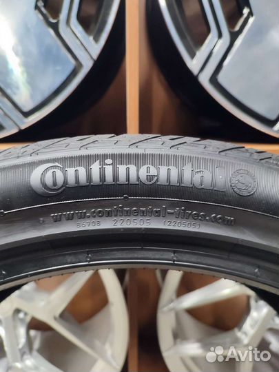 Continental ContiCrossContact LX Sport 275/40 R22 108Y