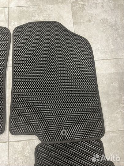 Коврики в салон на hyundai solaris