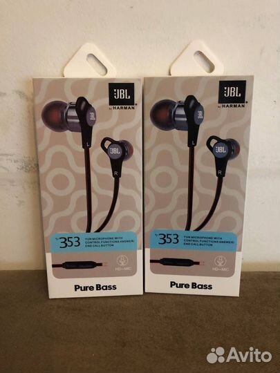 Проводные наушники новые