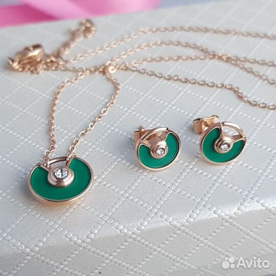 Подвеска и серьги в стиле Amulet de Cartier