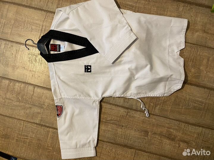 Добок для тхэквондо 140