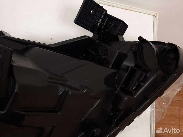 Фара левая kia rio 17-20