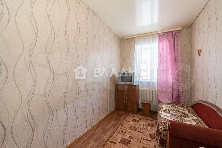 Комната 11,4 м² в 1-к., 1/3 эт.