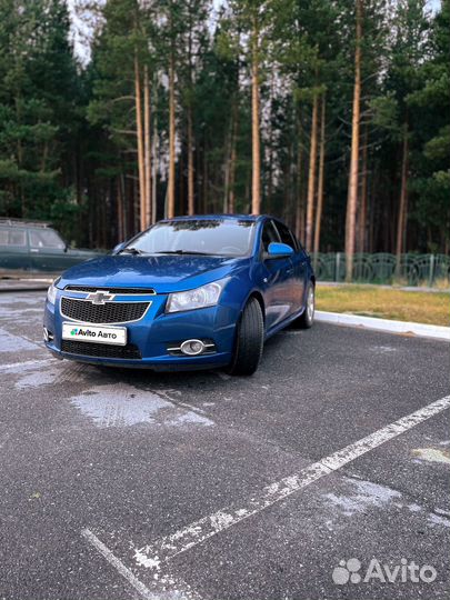 Chevrolet Cruze 1.6 МТ, 2011, 289 000 км
