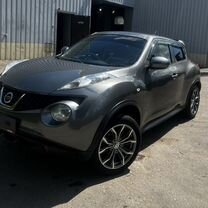 Nissan Juke 1.5 CVT, 2010, 200 000 км, с пробегом, цена 900 000 руб.