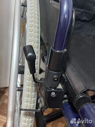 Инвалидная коляска