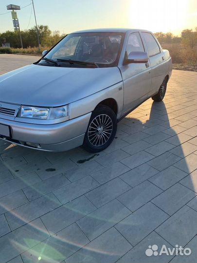 ВАЗ 2110 1.5 МТ, 2000, 180 250 км