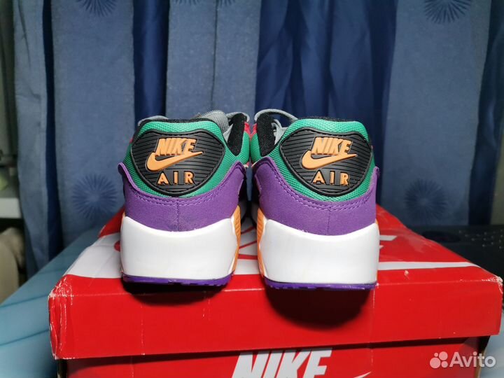 Отдам кроссовки