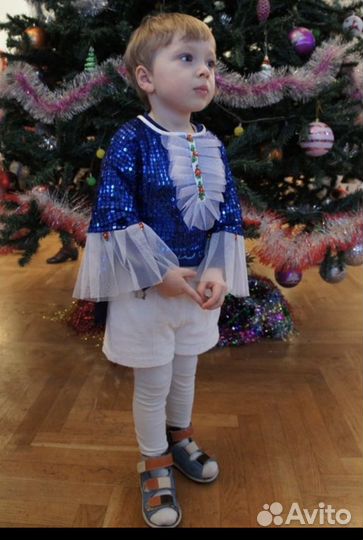 Праздничный фрак для малыша